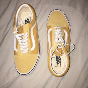 Mustard yellow men’s vans
